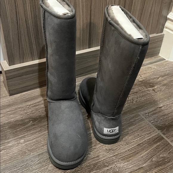 UGG Charcoal Suede Boots - Picture 1 of 7